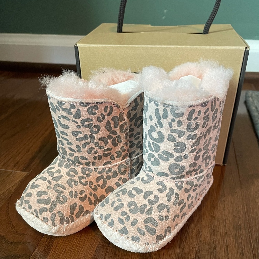 Baby Uggs- Cassie Leopard- Infant Size 2/3